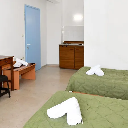 Apartments4you Ll *