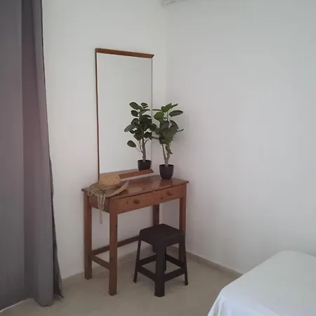 Apartments4you Ll *